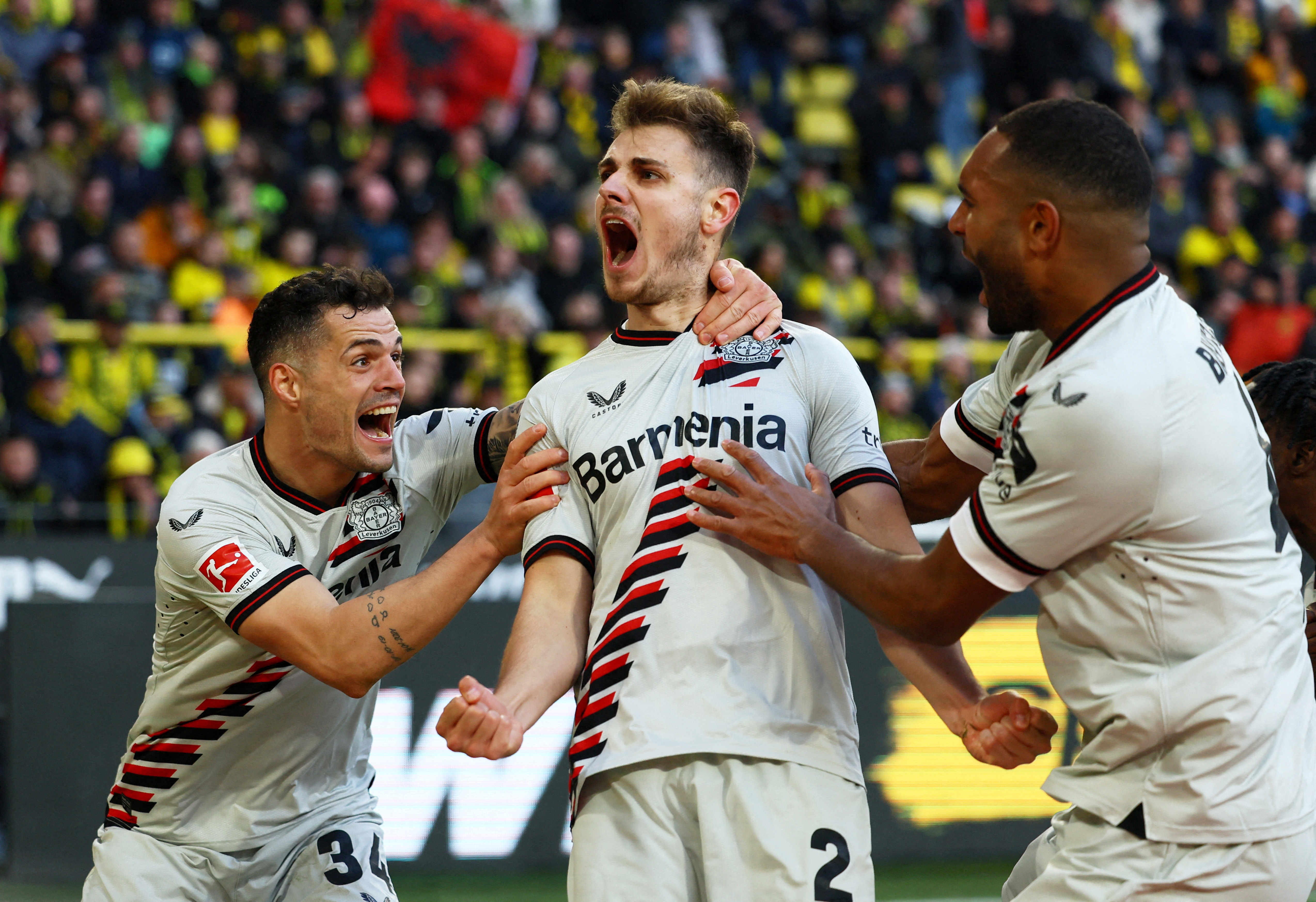 Bundesliga - Borussia Dortmund v Bayer Leverkusen