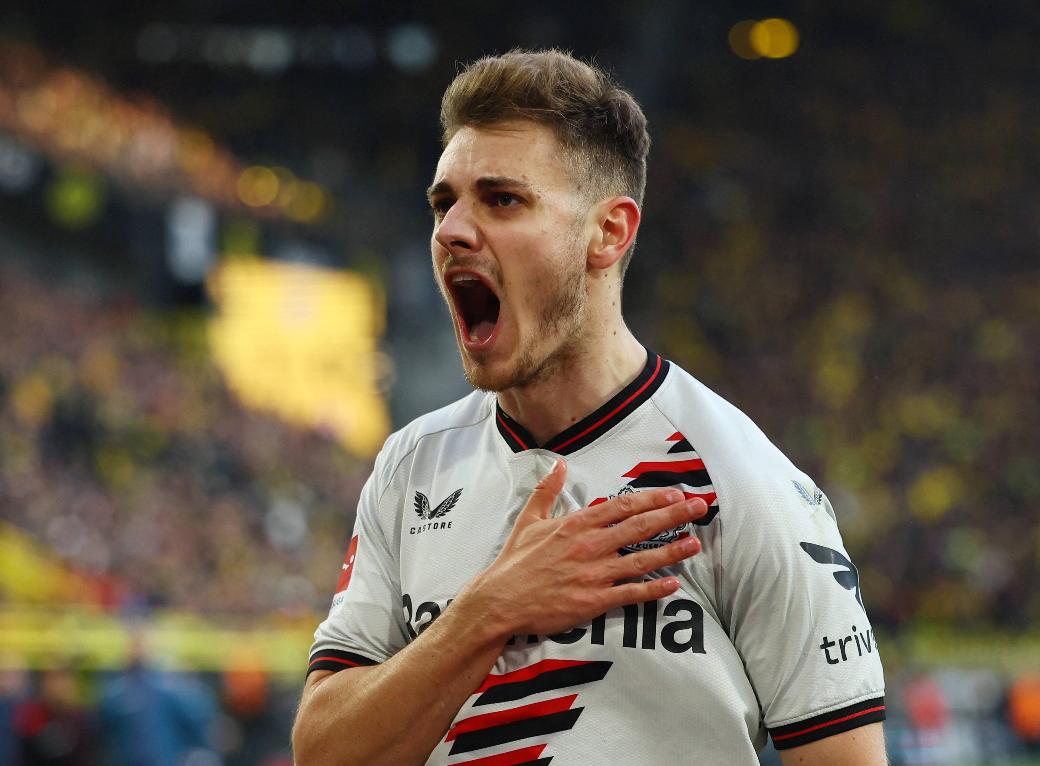 Bundesliga - Borussia Dortmund v Bayer Leverkusen