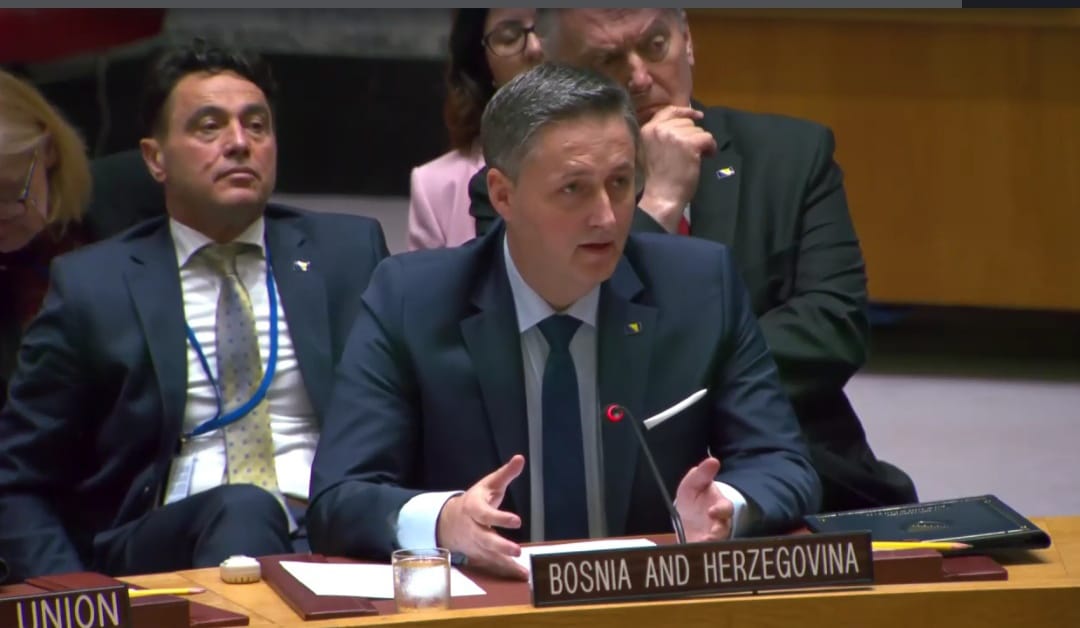 Denis Bećirović