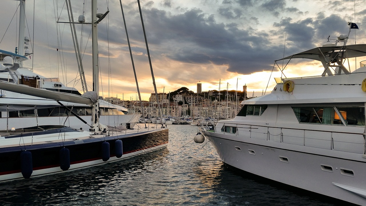 boat-1423438_1280