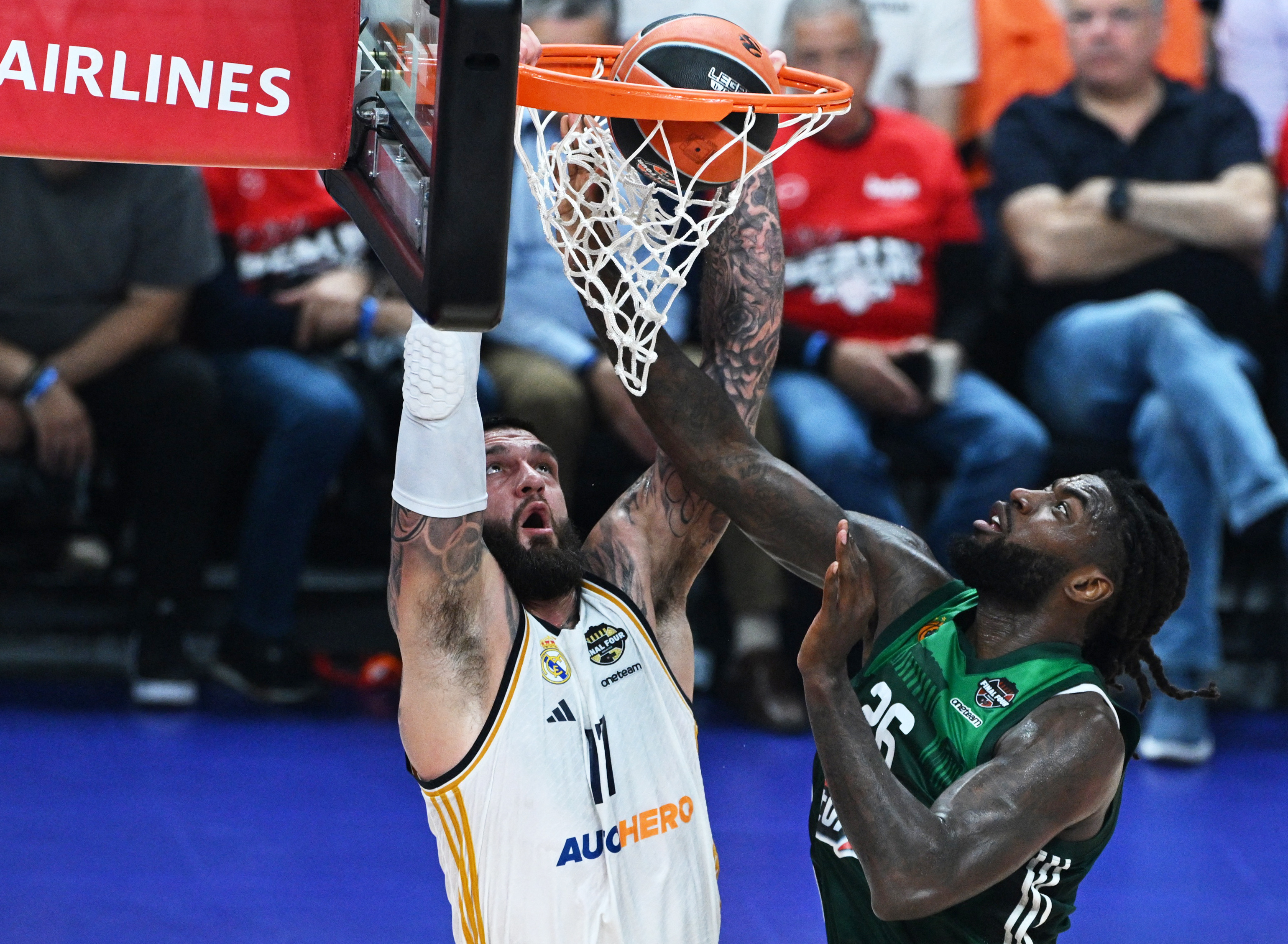 REUTERS/Annegret Hilse