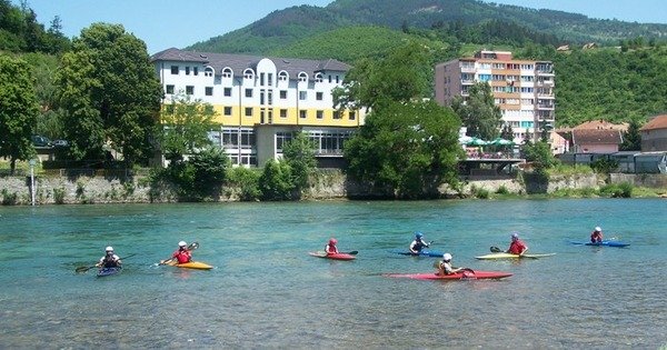 kajakasi drina