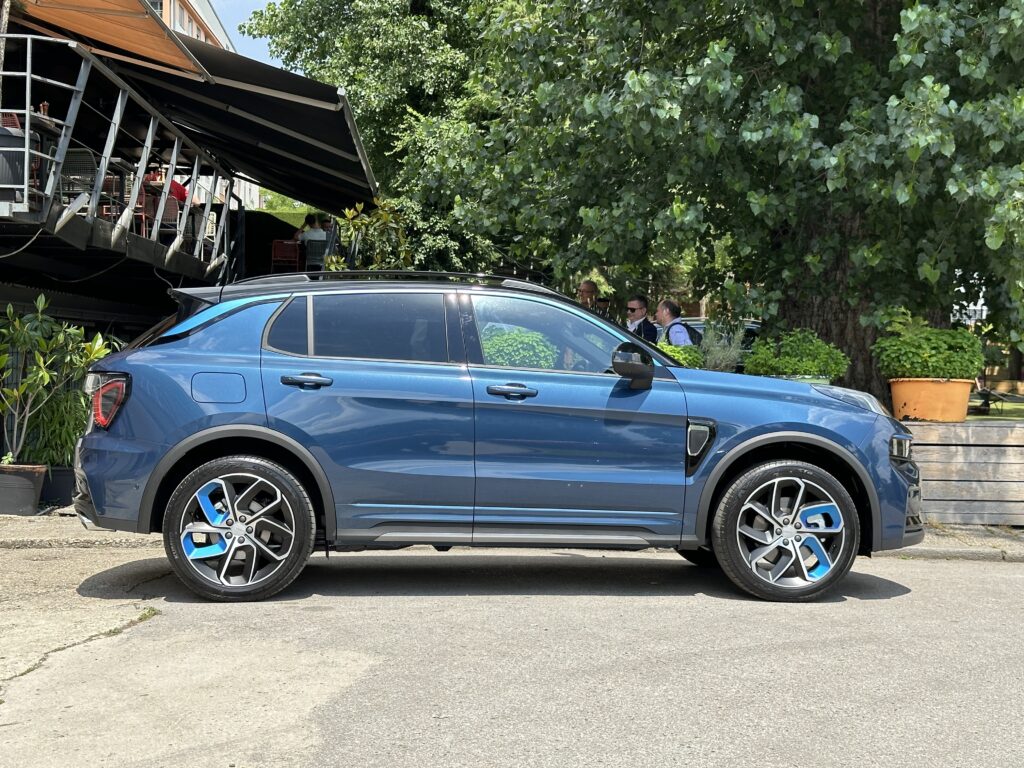 1716902991-image00005-1024x768