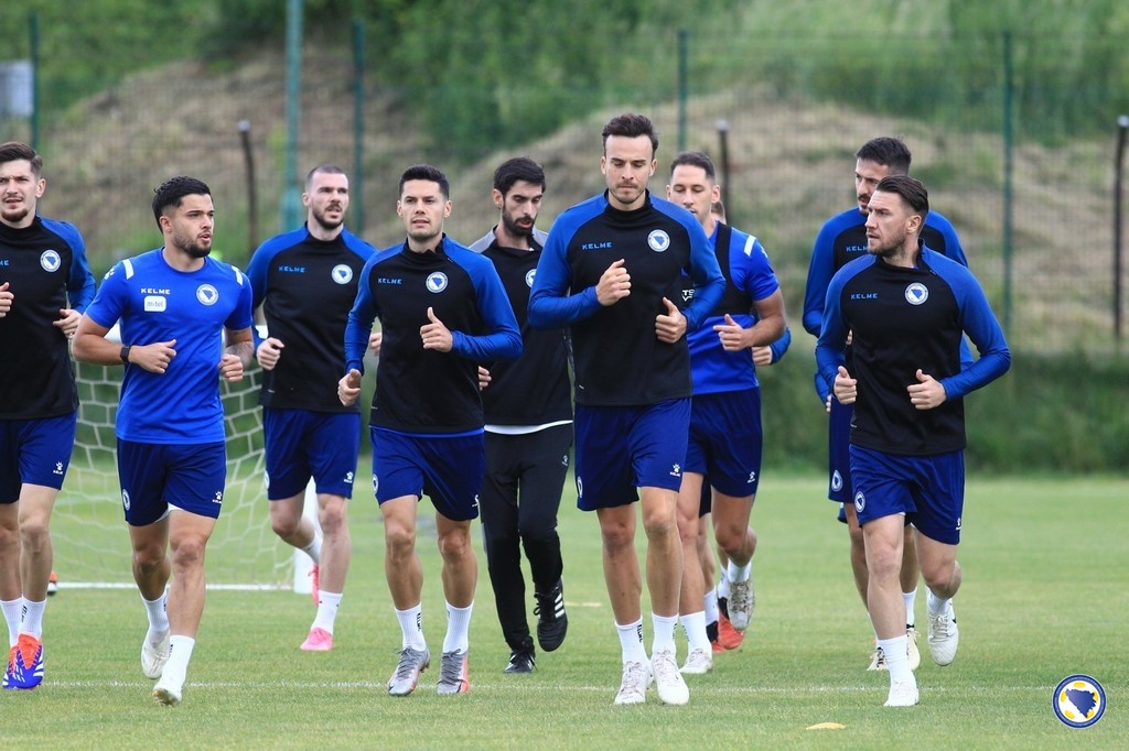 Fudbalska reprezentacija bih trening