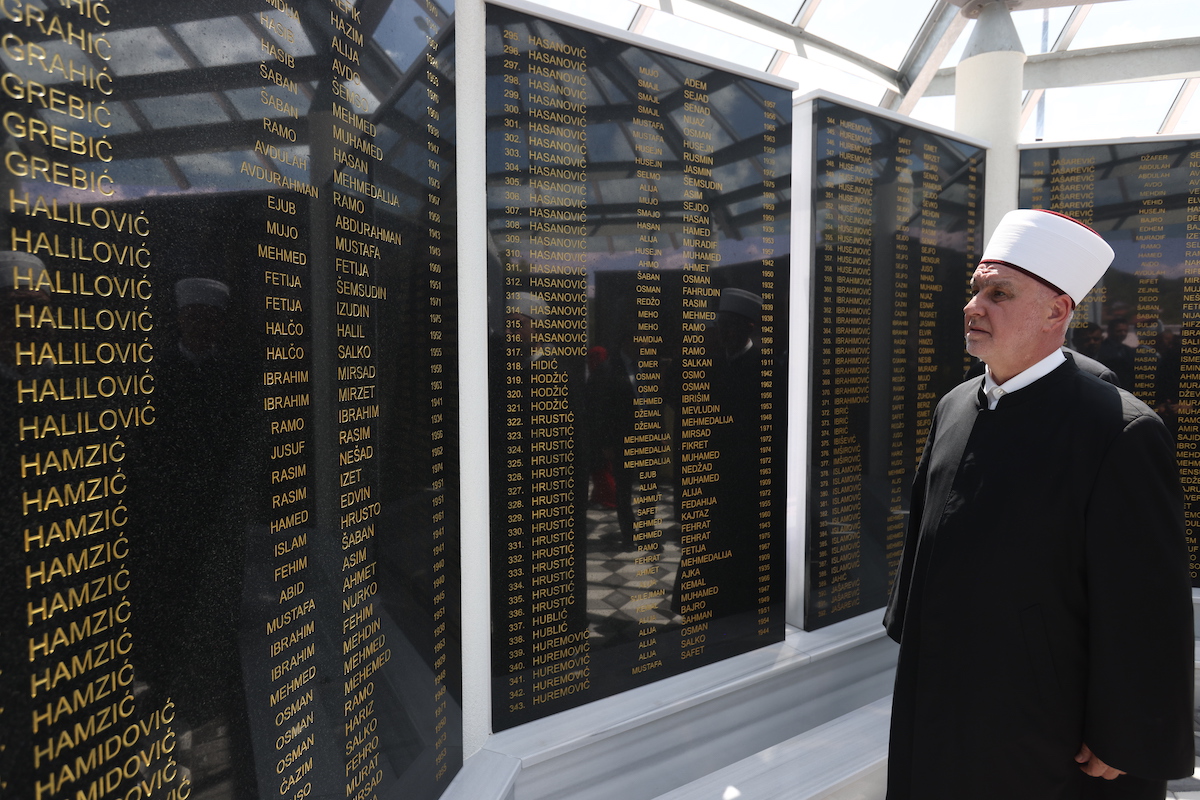 šehidsko spomen-obilježje Bijeli Potok