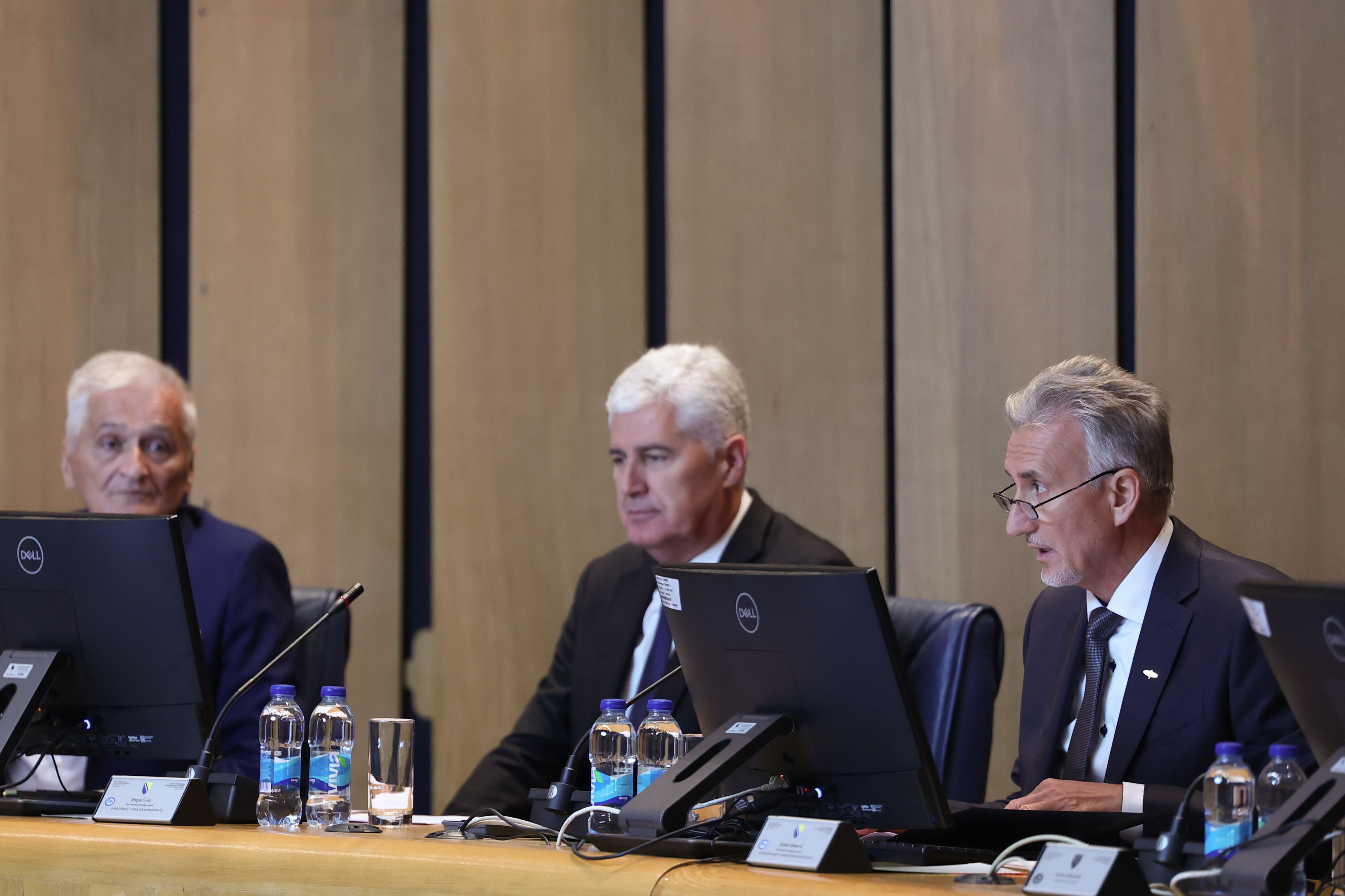 cc3f66551f216d4b4638f0b4e485bf37