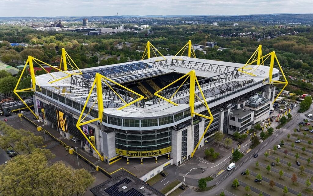 1717854714-62838205-signal-iduna-park-1024x642.jpg