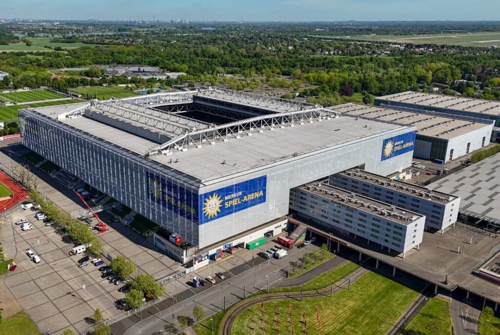 1717855092-62838212-dsseldorf-arena-1024x686.jpg