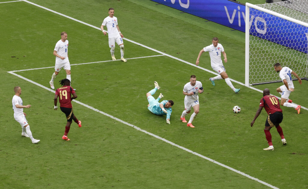 1718646006-2024-06-17T172518Z_603944796_UP1EK6H1CE4BB_RTRMADP_3_SOCCER-EURO-BEL-SVK-REPORT-1024x629.jpg