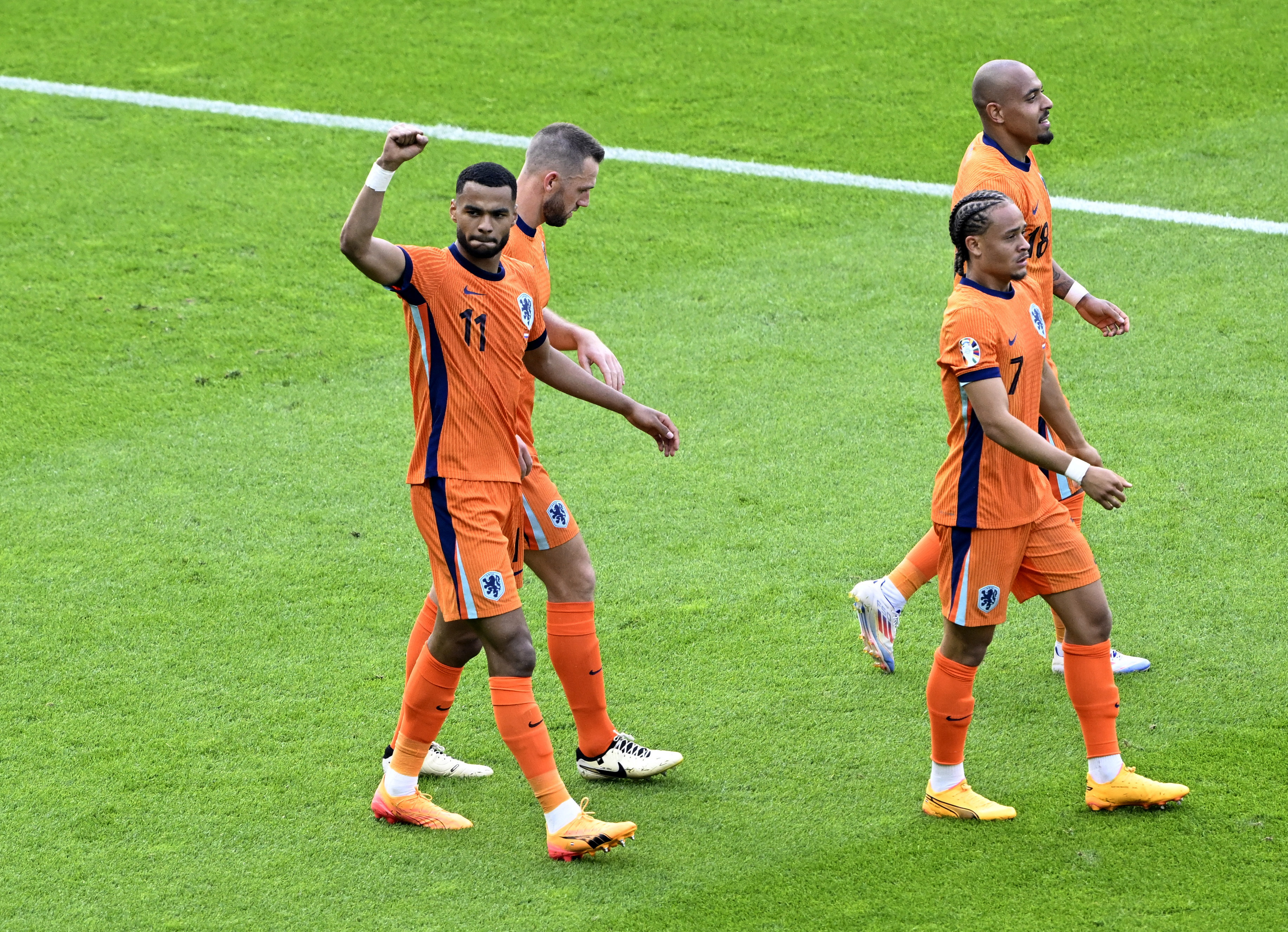 REUTERS/Fabian Bimmer