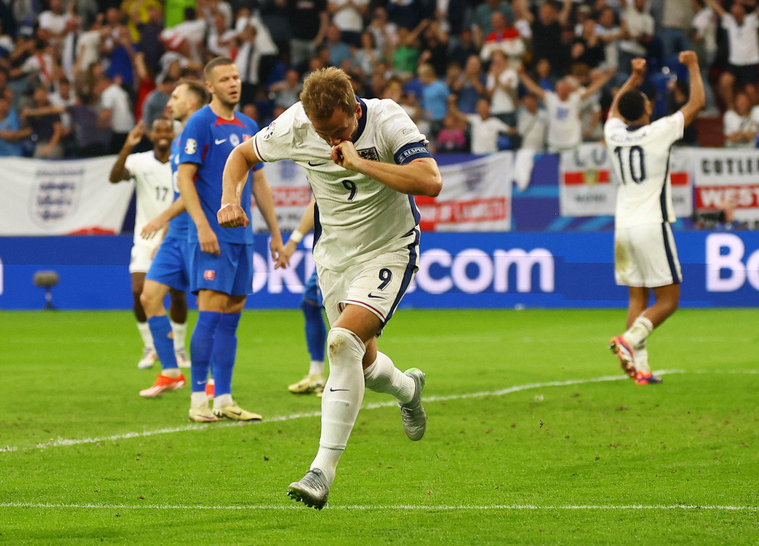  REUTERS/Kai Pfaffenbach