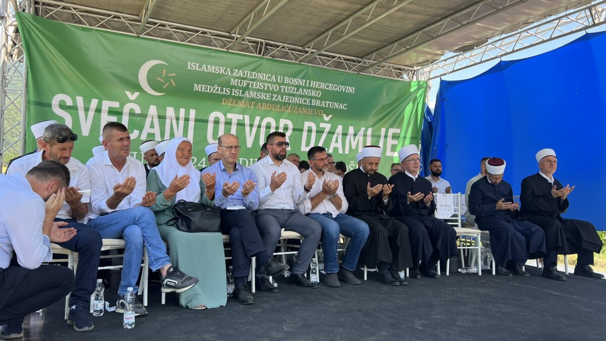 Otvorenje džamije MIZ Bratunac (2)