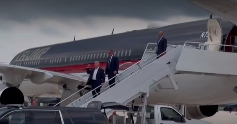 3bc65d2a-fd60-4eb3-a923-988873872437 (1)