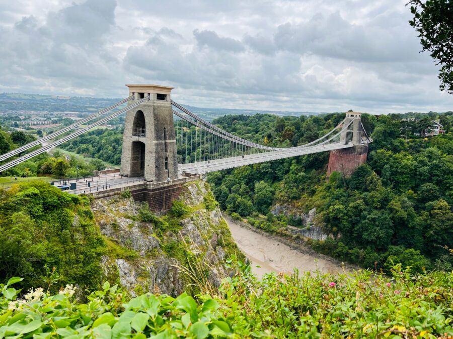The,History,Of,The,Clifton,Suspension,Bridge,Is,Interesting,,Rich