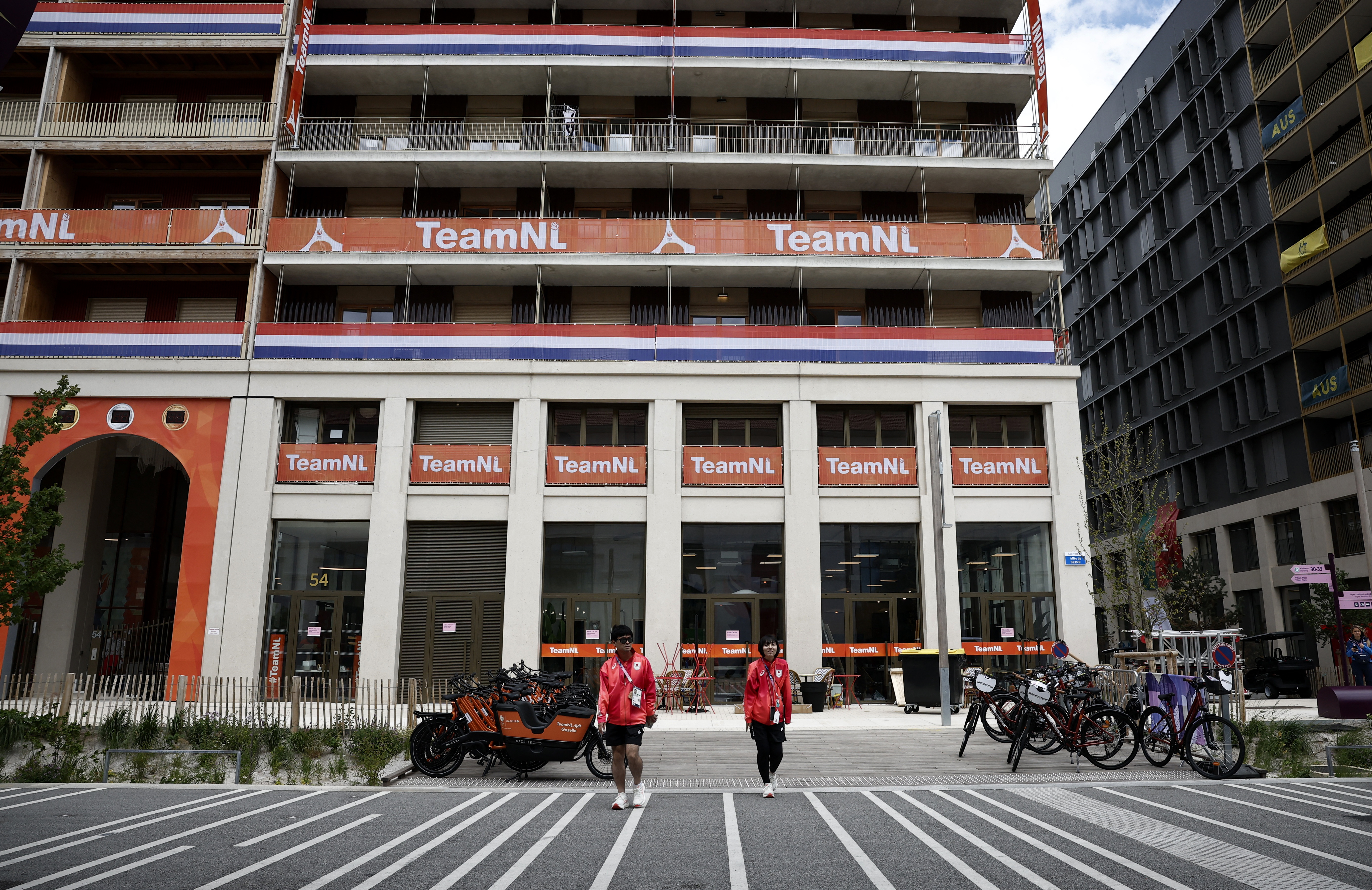 Press visit at the Olympic and Paralympic athletes Village