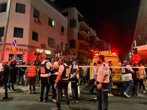 1 Israeli killed, 4 wounded in drone attack on Tel Aviv
