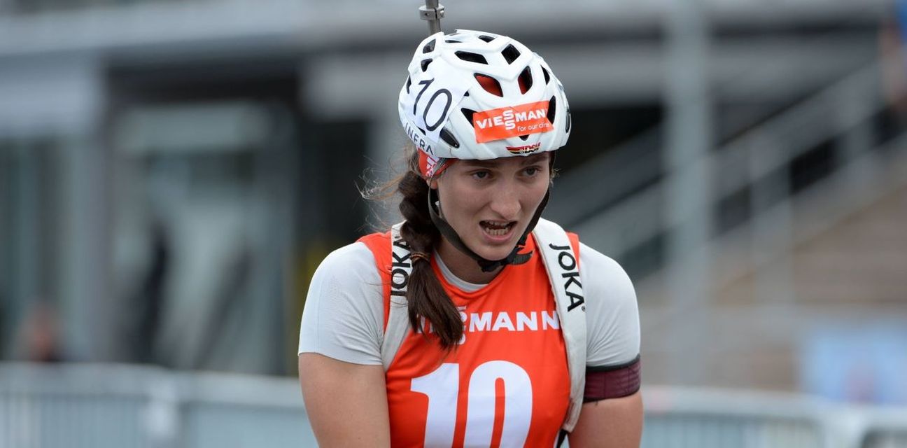 62868447-juliane-frhwirt