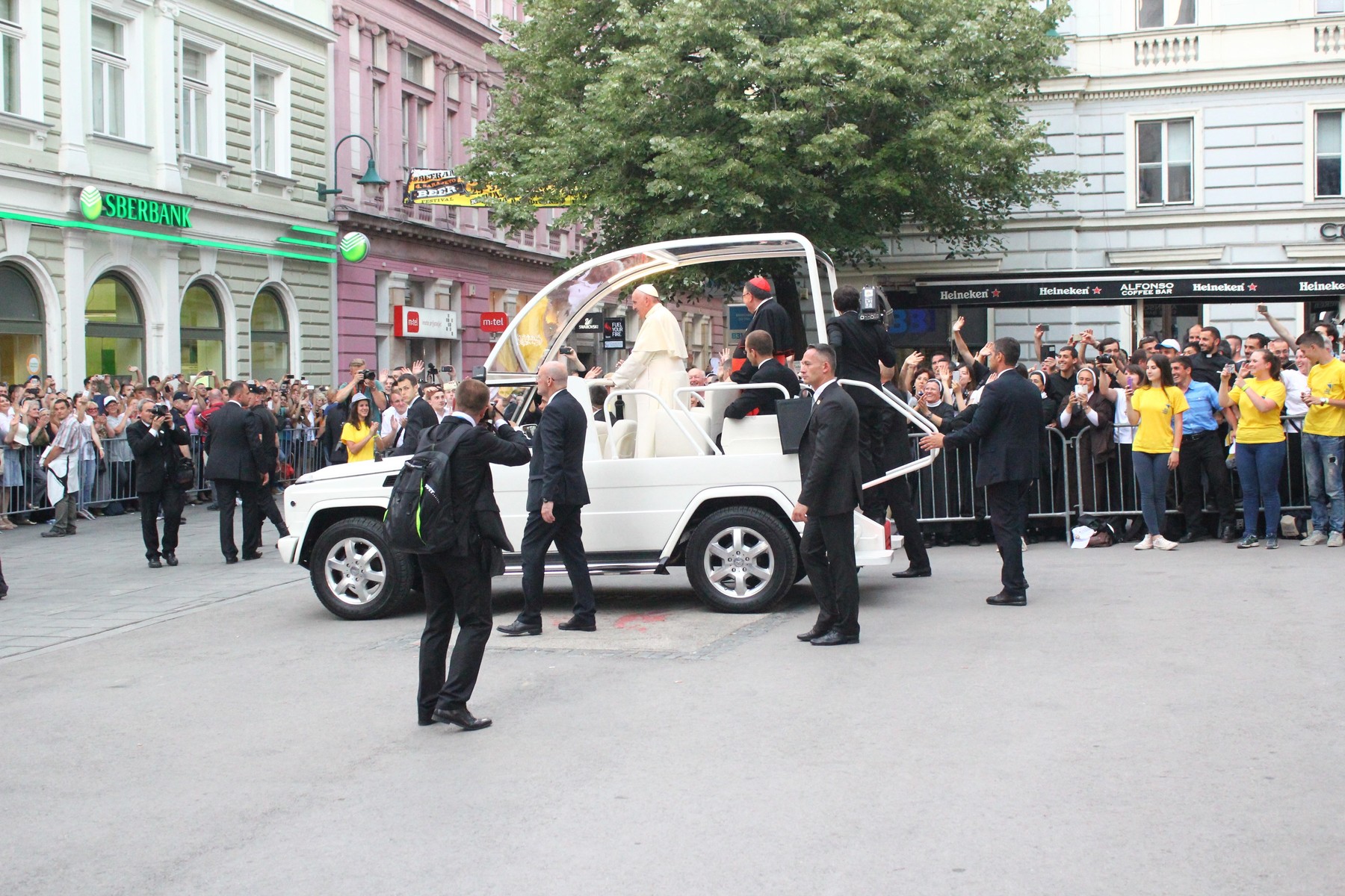 Papa Franjo Sarajevo