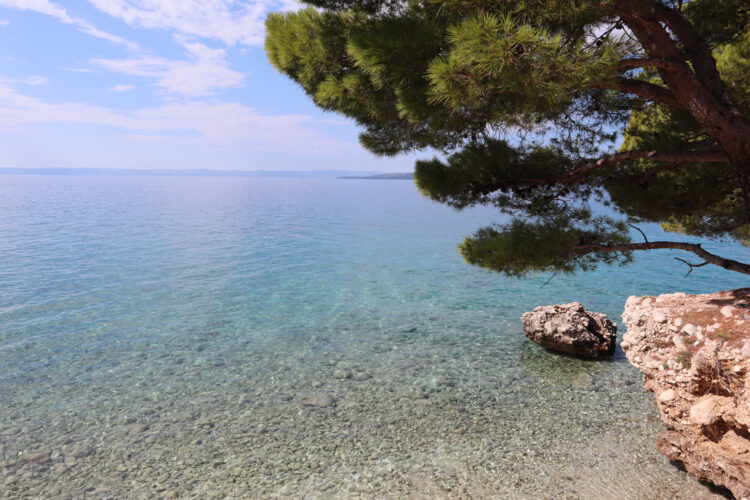 A,Picturesque,View,Of,The,Croatian,Coast,,Bright,Azure,Clear