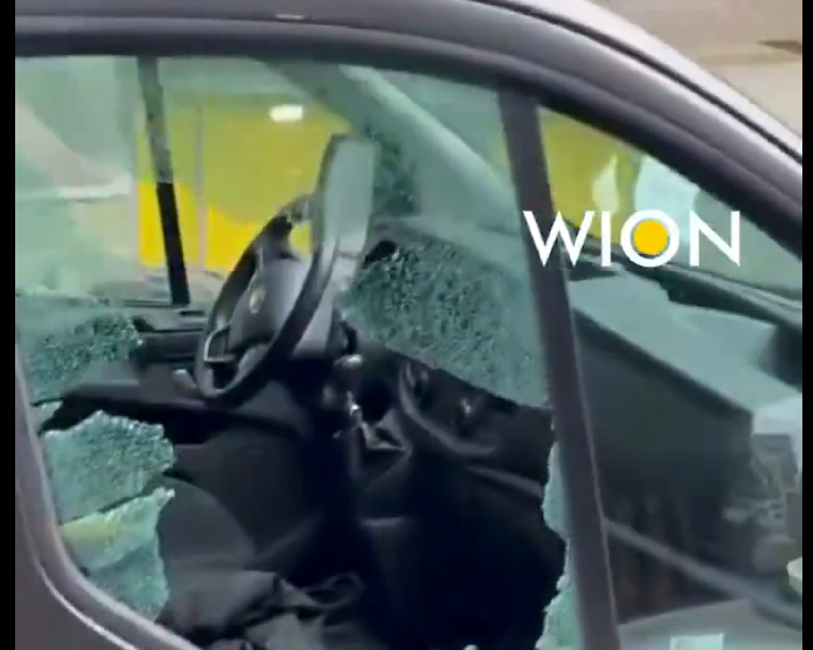 1721892603-Opljackan-Logan-Martin