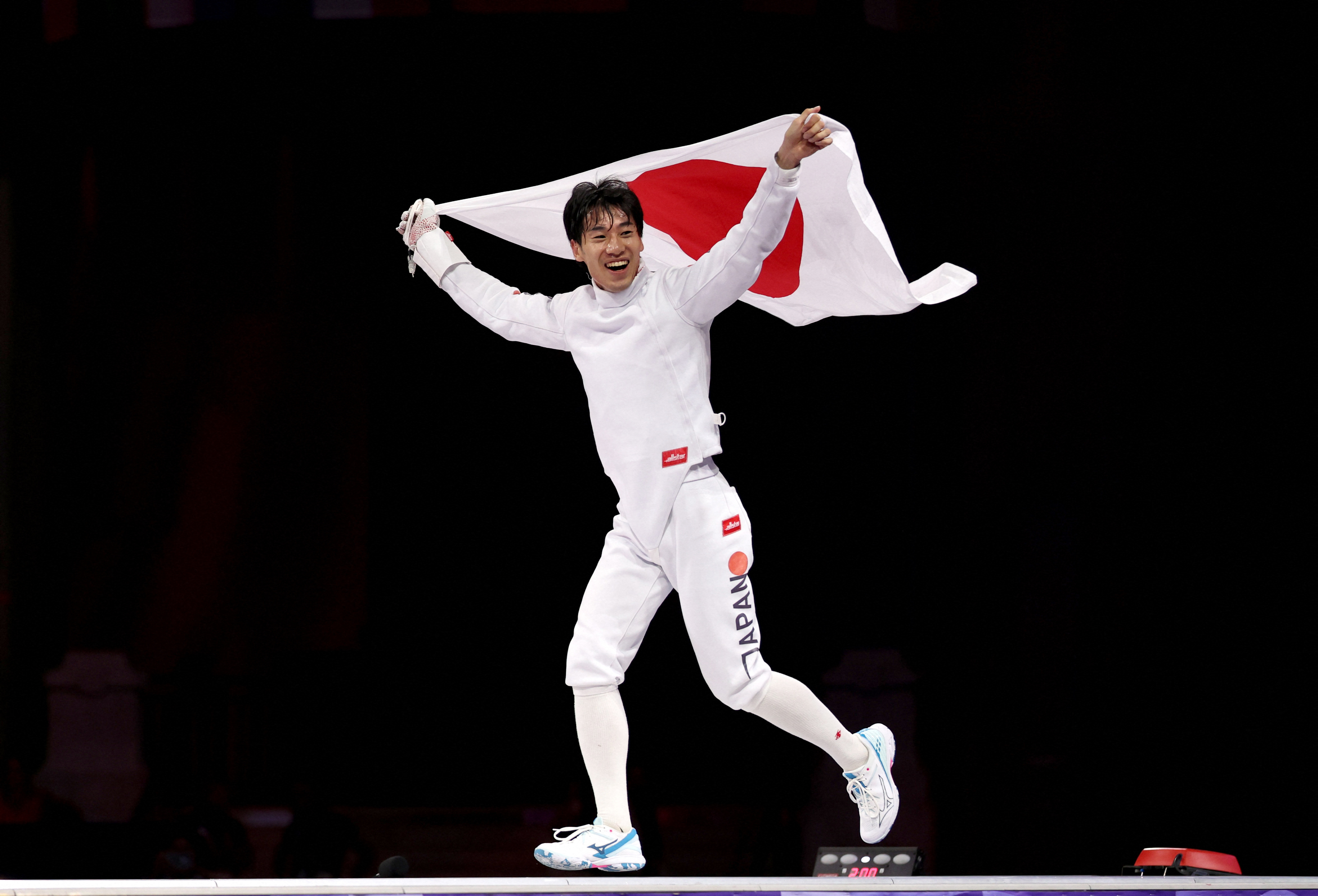Fencing - Men's Epee Individual Gold Medal Bout