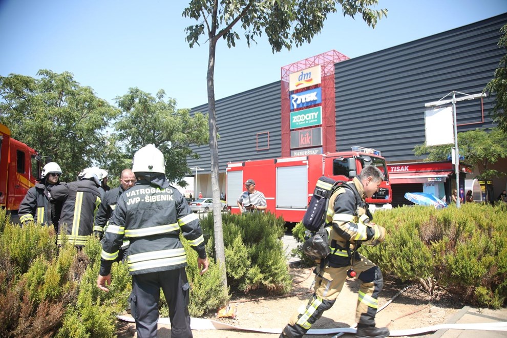 f809c8c3-ebf0-4635-8caa-5aa67eb8b393