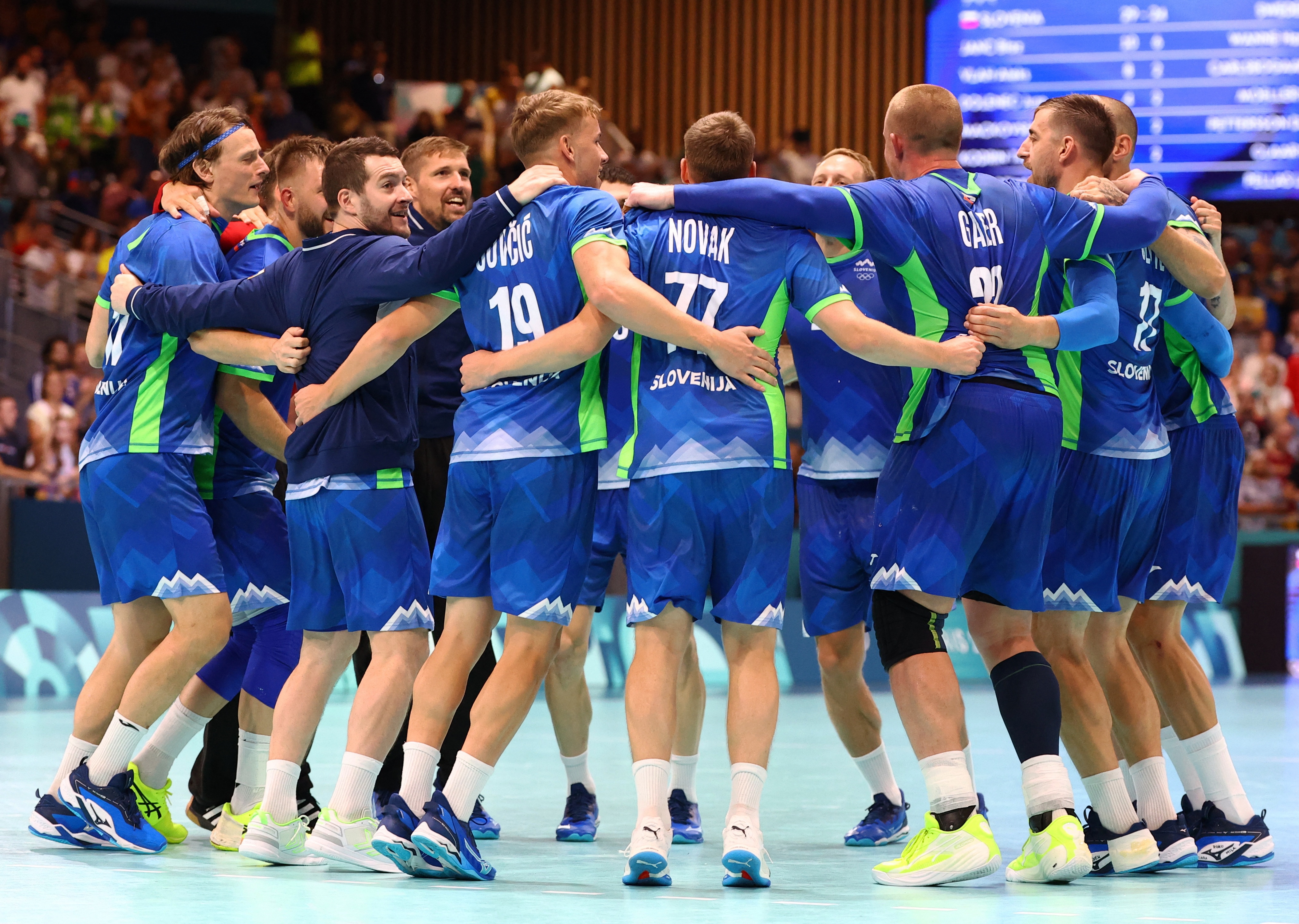 Handball - Men's Preliminary Round Group A - Slovenia vs Sweden