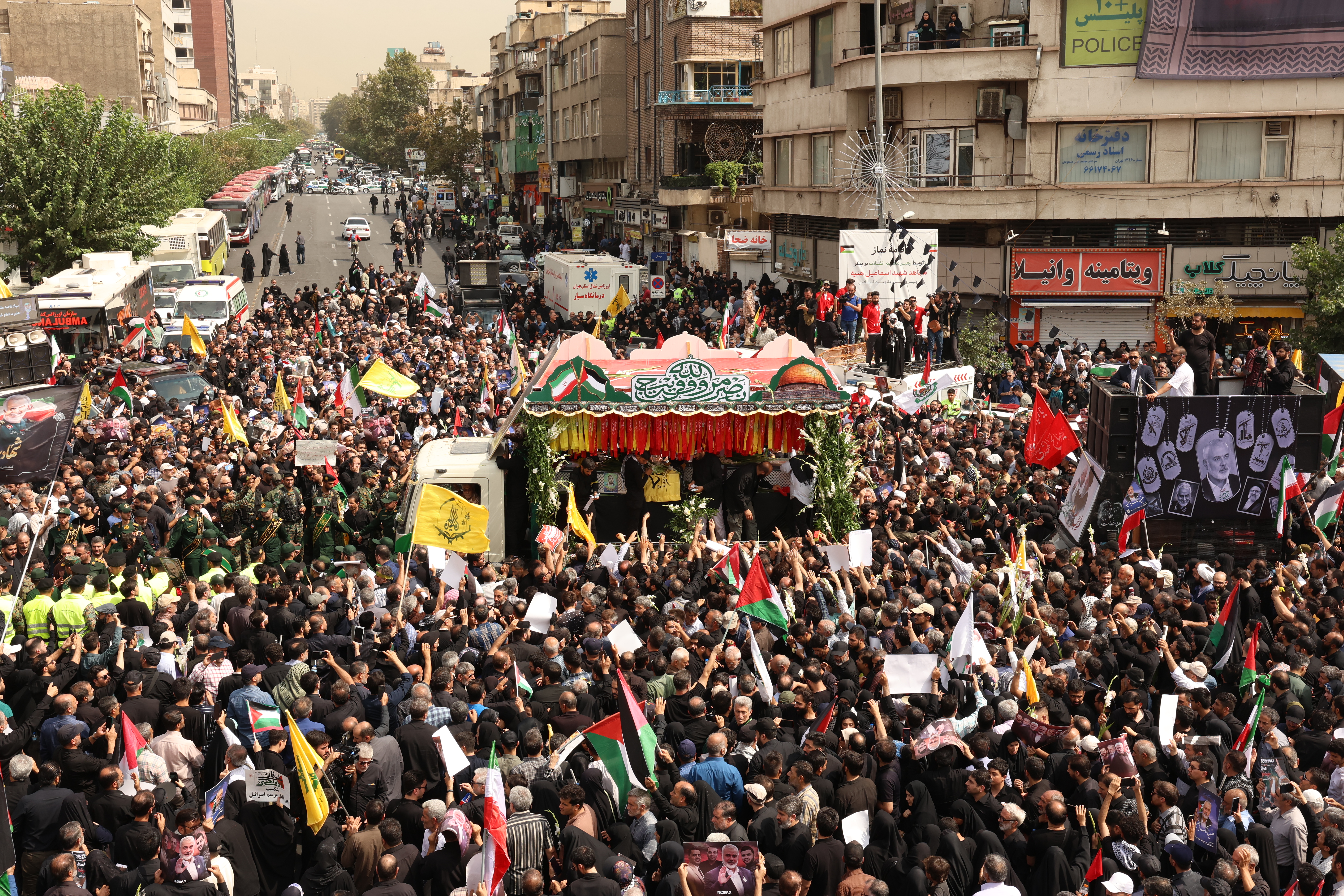 Hiljade Iranaca na posljednjem ispraćaju Ismaila Haniyeha u Teheranu: Dženaza-namaz predvodio ajatolah Khamenei