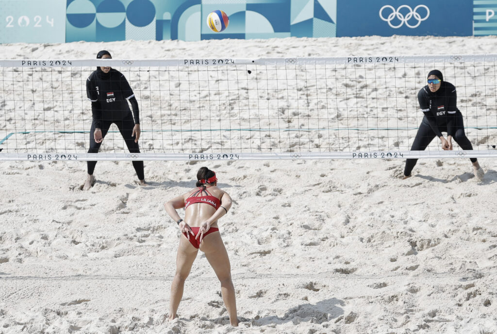 1722778557-2024-08-01T095605Z_1045379157_UP1EK810RLGST_RTRMADP_3_OLYMPICS-2024-BEACHVOLLEYBALL-1024x688.jpg