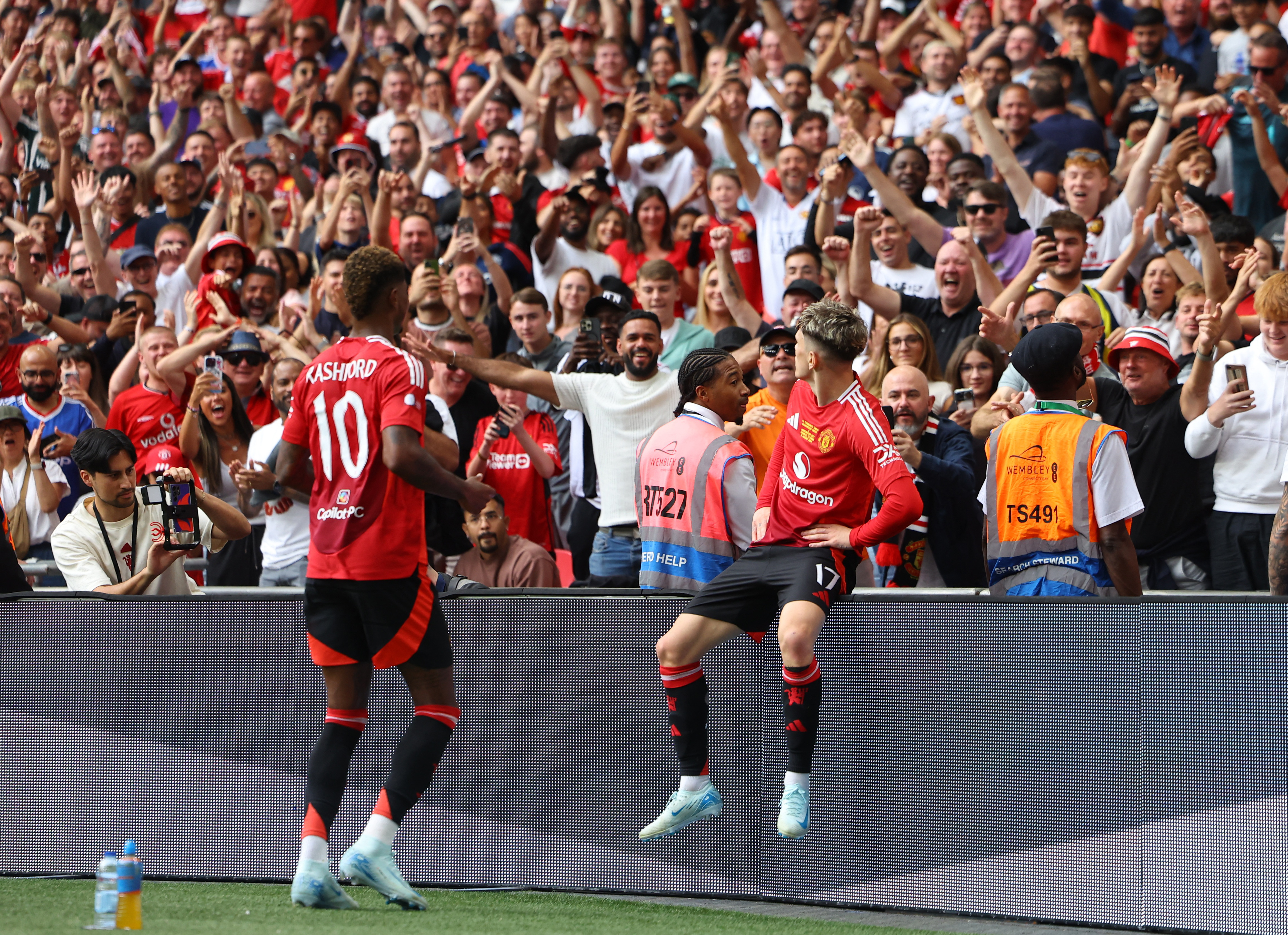Community Shield - Manchester United v Manchester City