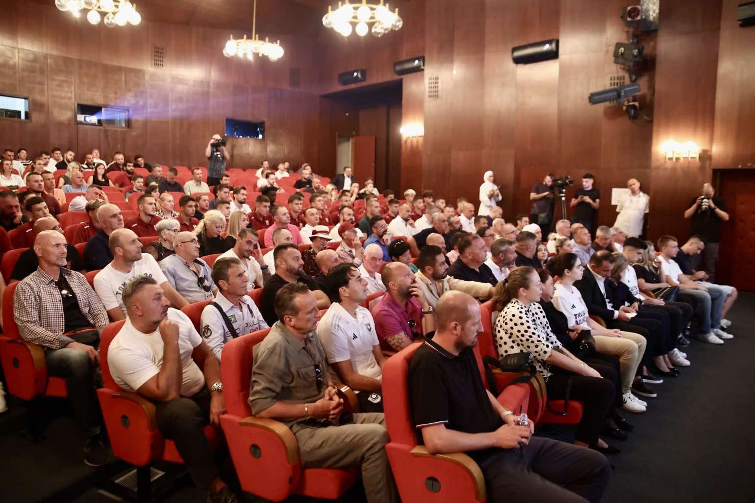 Dženan Uščuplić komemoracija