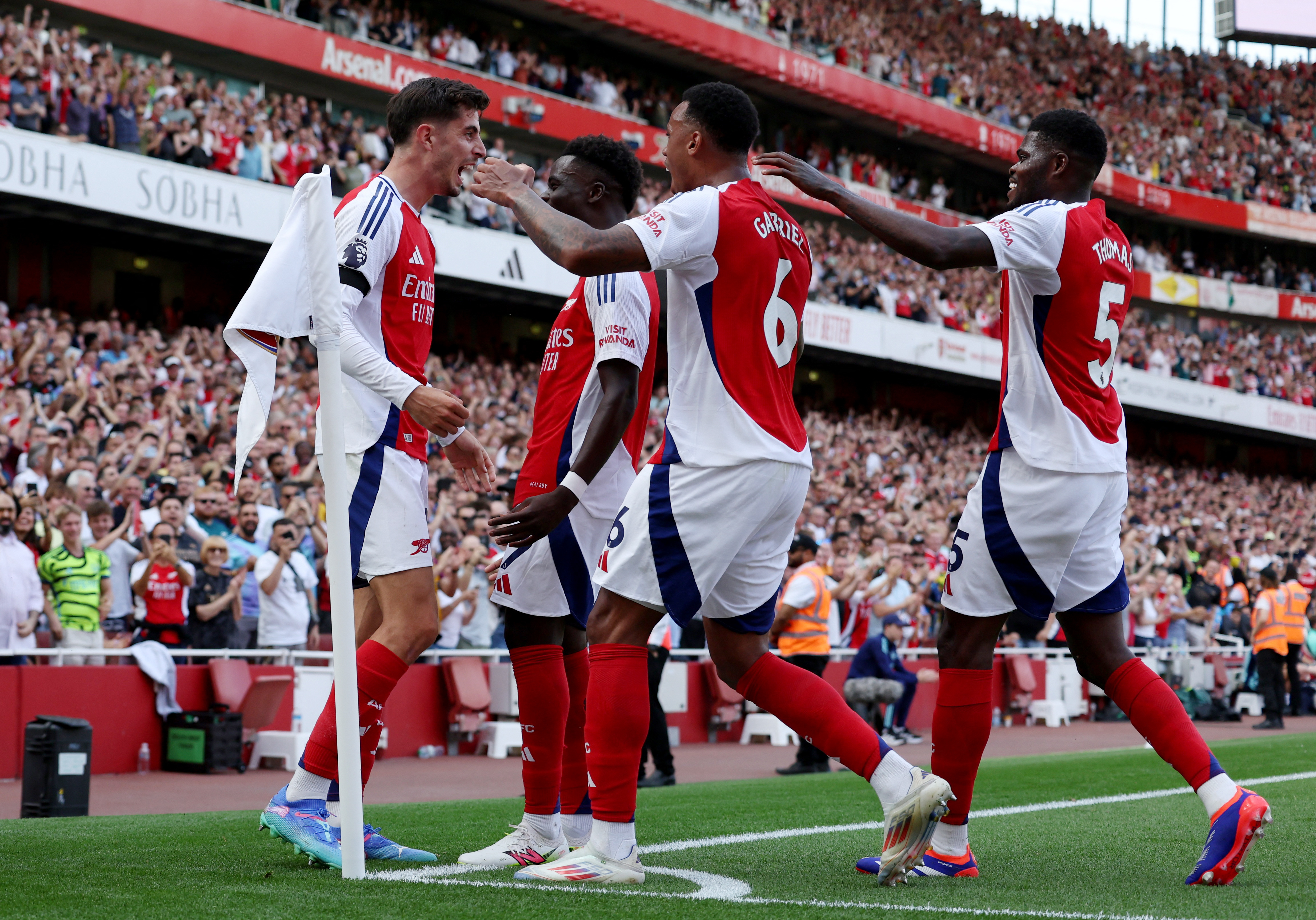 Premier League - Arsenal v Wolverhampton Wanderers