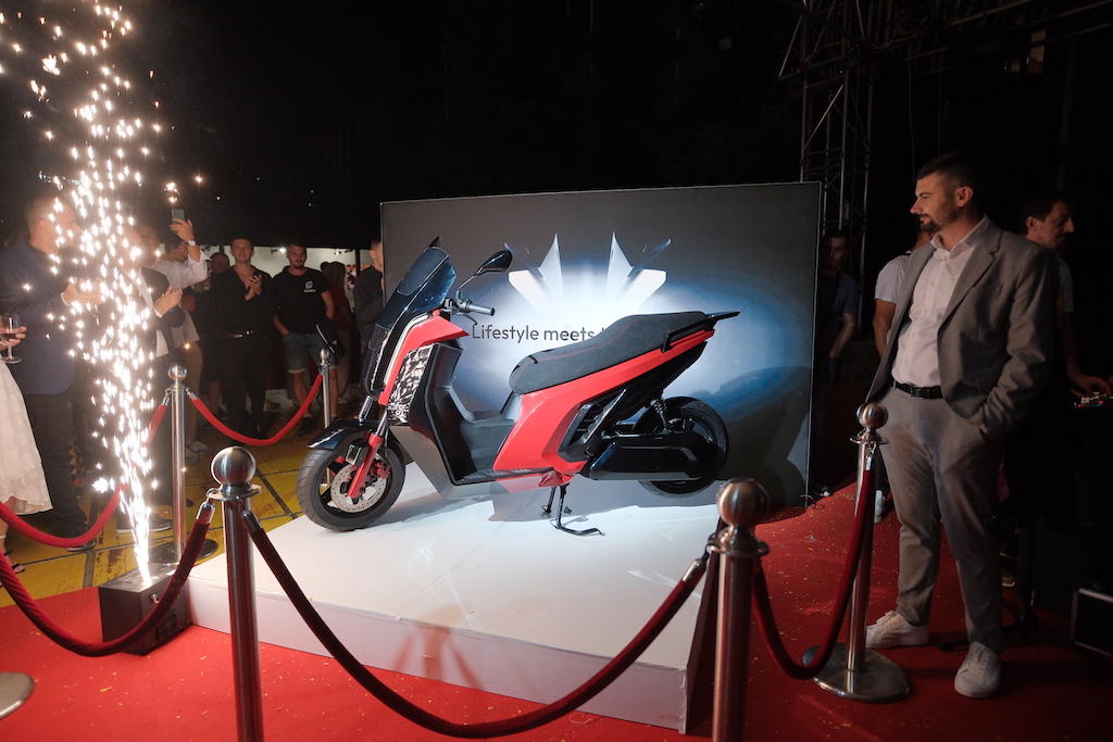 Core scooter