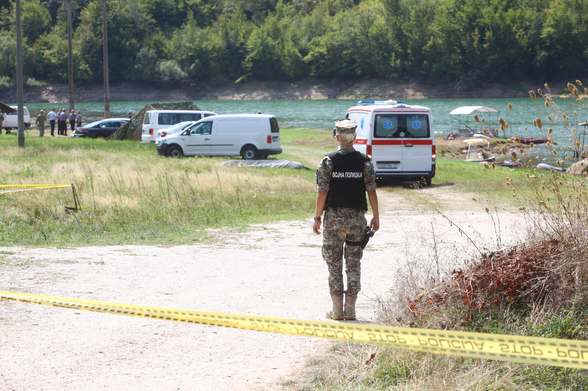 Ministarstvo odbrane: Helikopter OS BiH pao u Jablaničko jezero, posada nije životno ugrožena