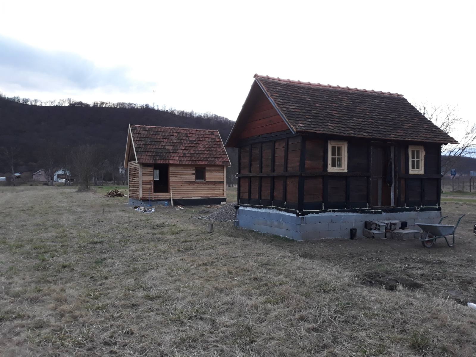 IMG-e0c87c832234e4355c04fc05c33fdca2-V