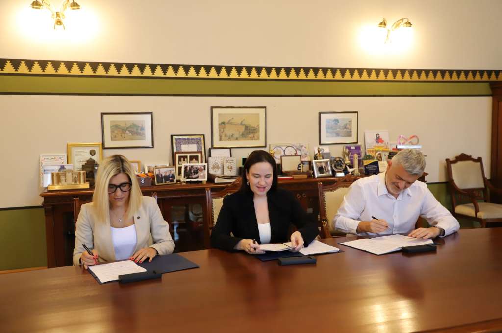 l_74556e159adf1ab001a141279c3eea1b