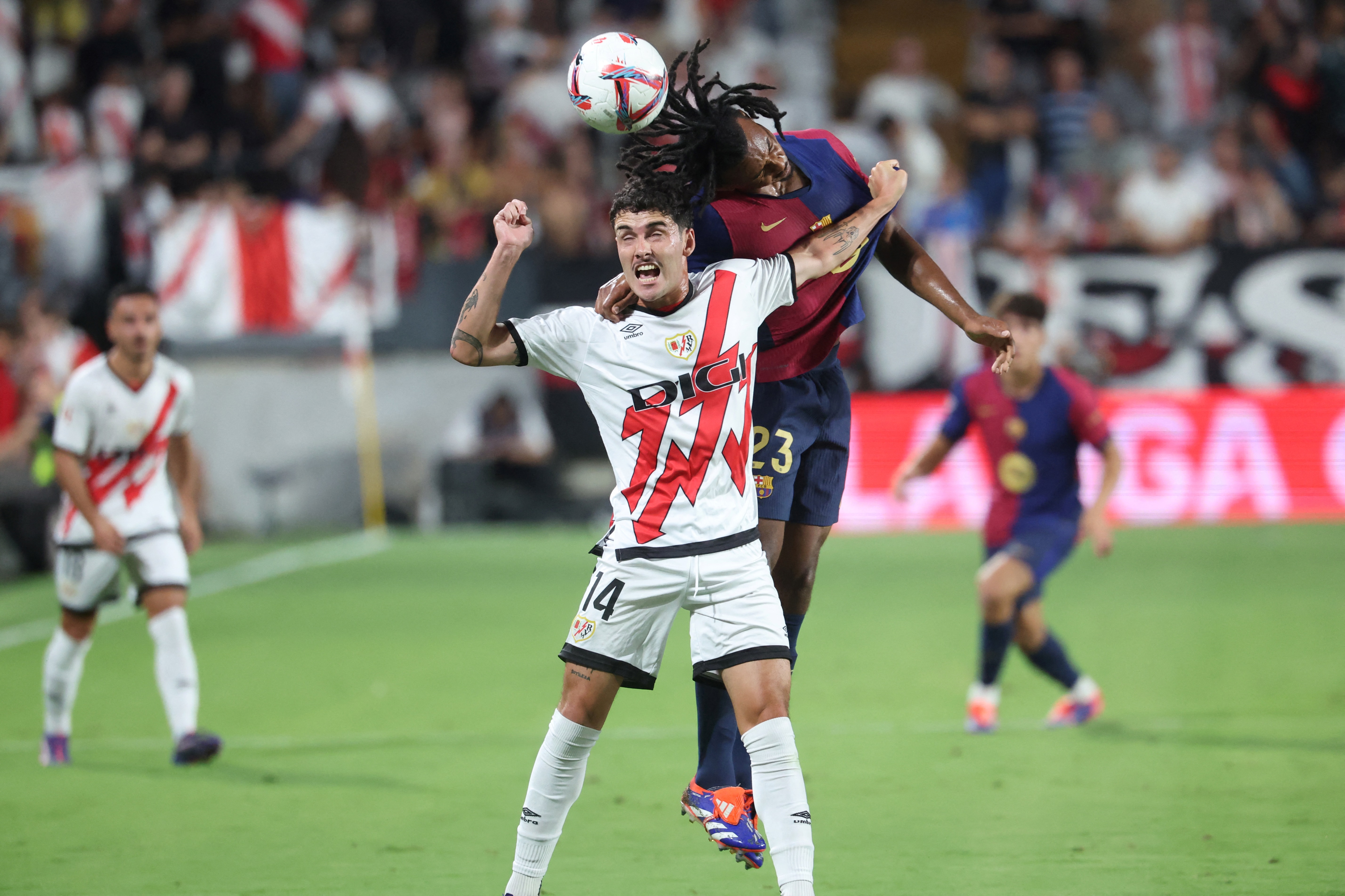 FBL-ESP-LIGA-RAYO VALLECANO-BARCELONA