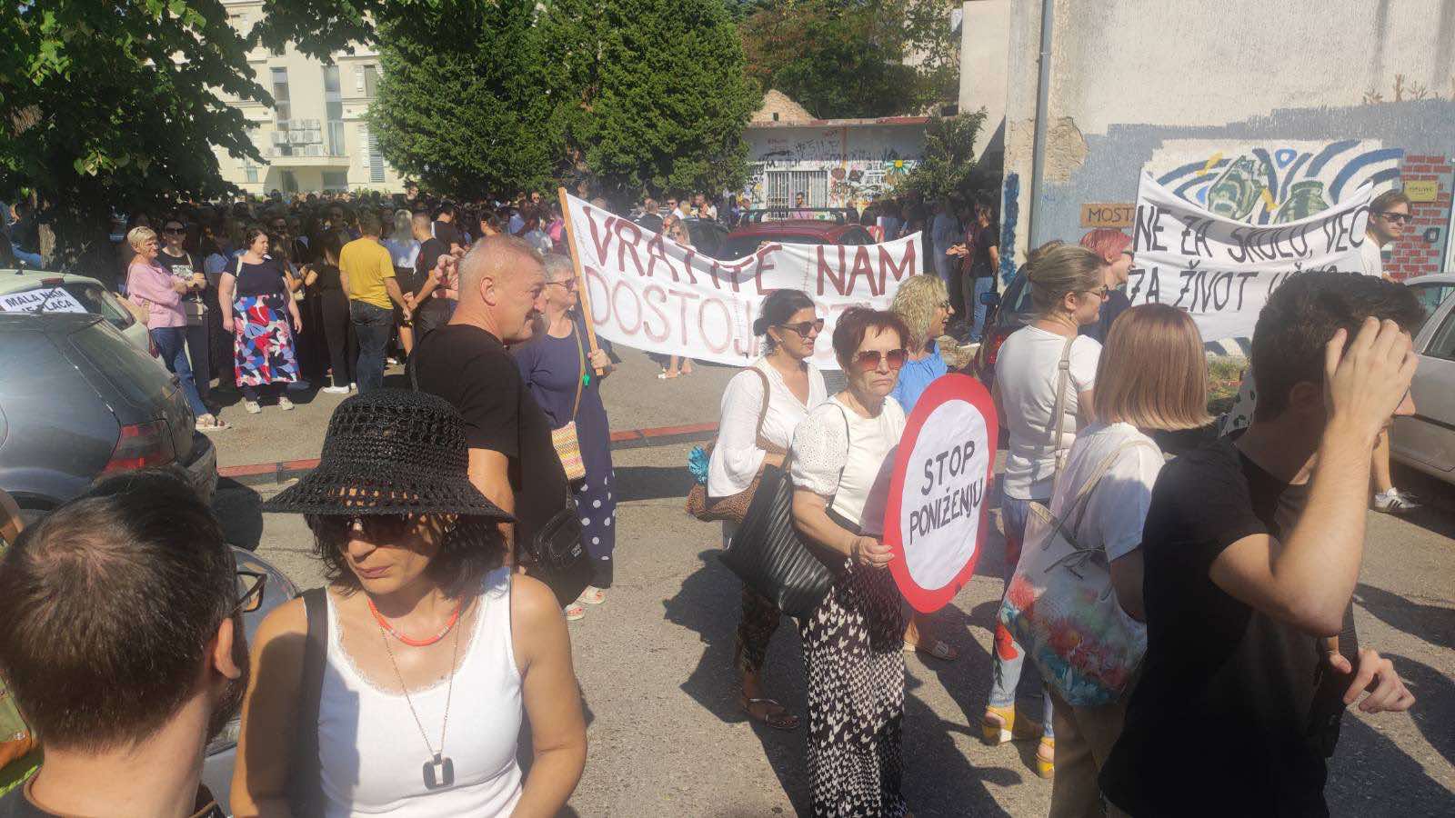 protest prosvjetari hnk