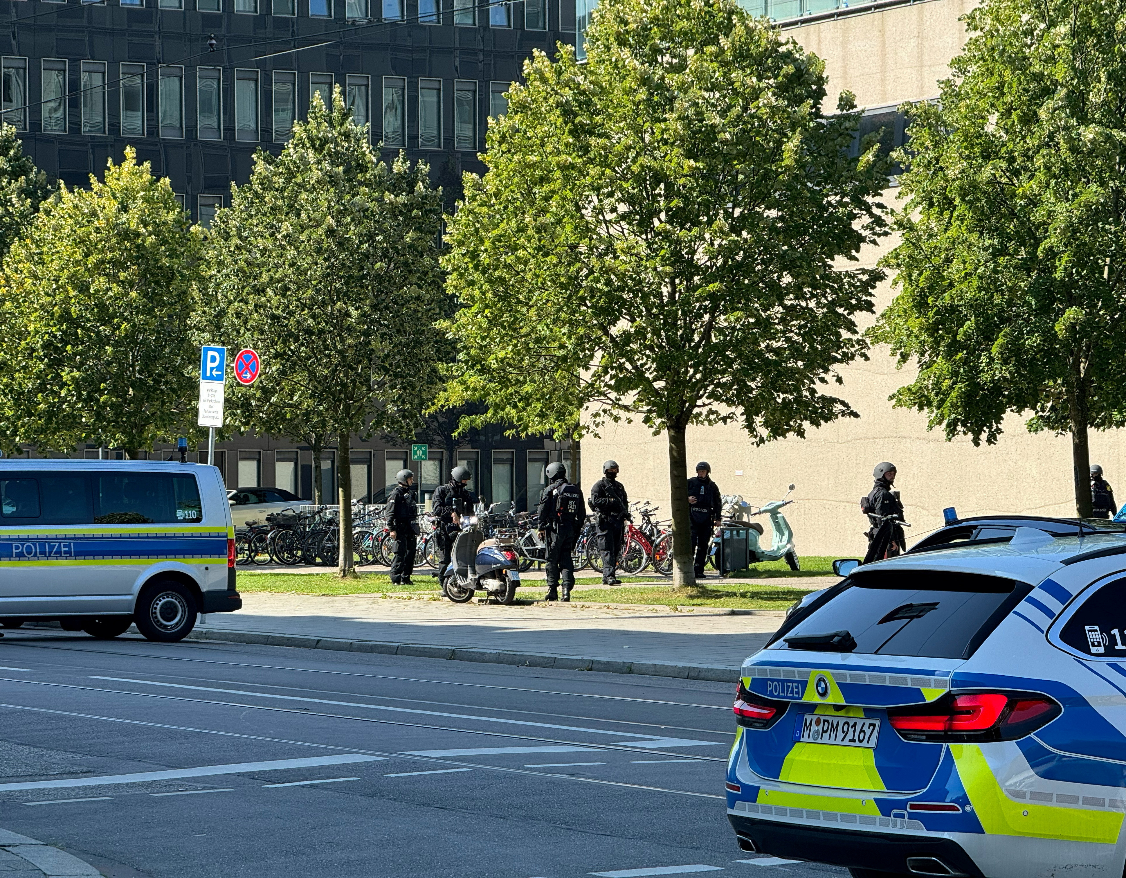 German police shoot suspect near Israeli consulate in Munich