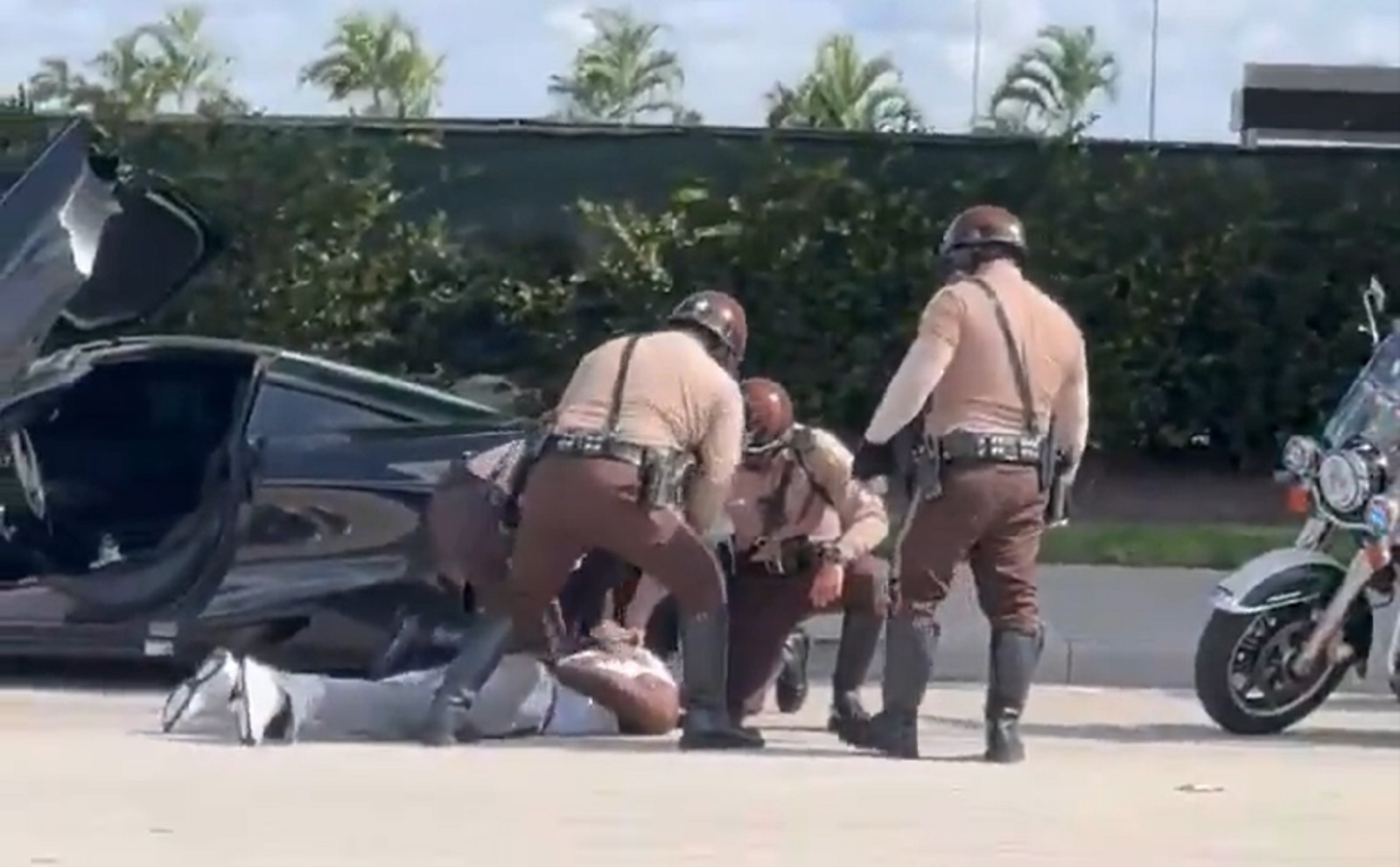 1725812861-tajrik-hil-hapsenje