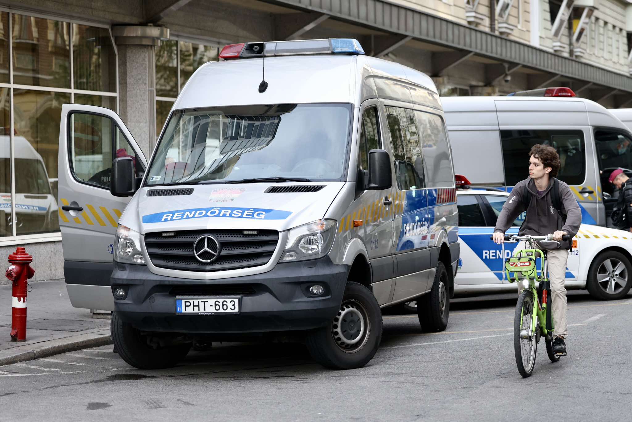 458165488_832564772399865_5630438058593057333_n