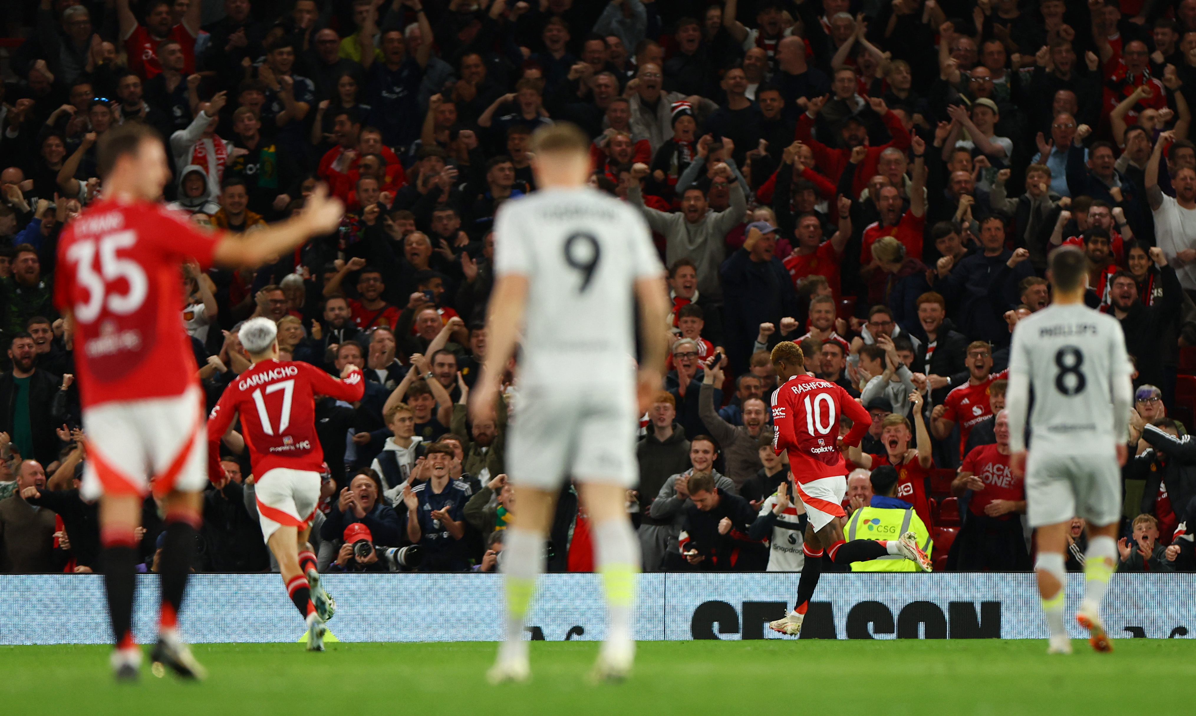 Carabao Cup - Third Round - Manchester United v Barnsley