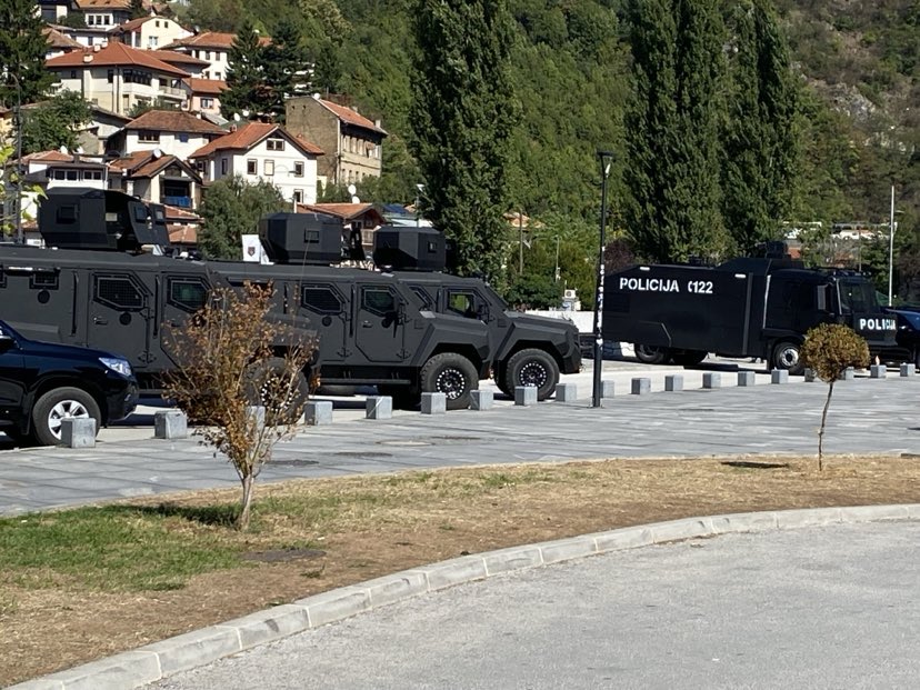 oklopna vozila mup ks 4