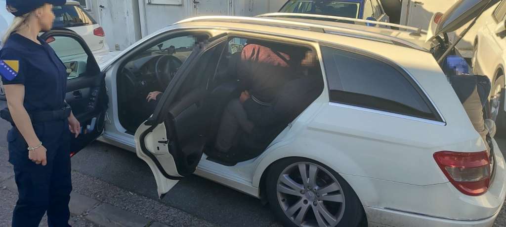 l_af350726bef37c317ba3ddfaaabc9815