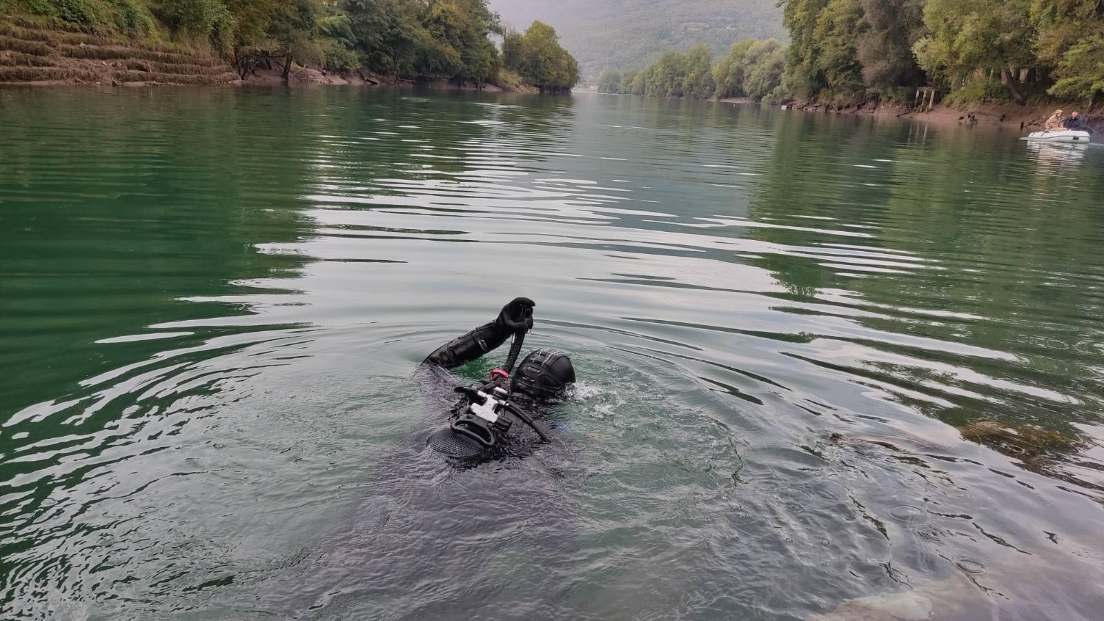 drinsko jezero potraga rucz