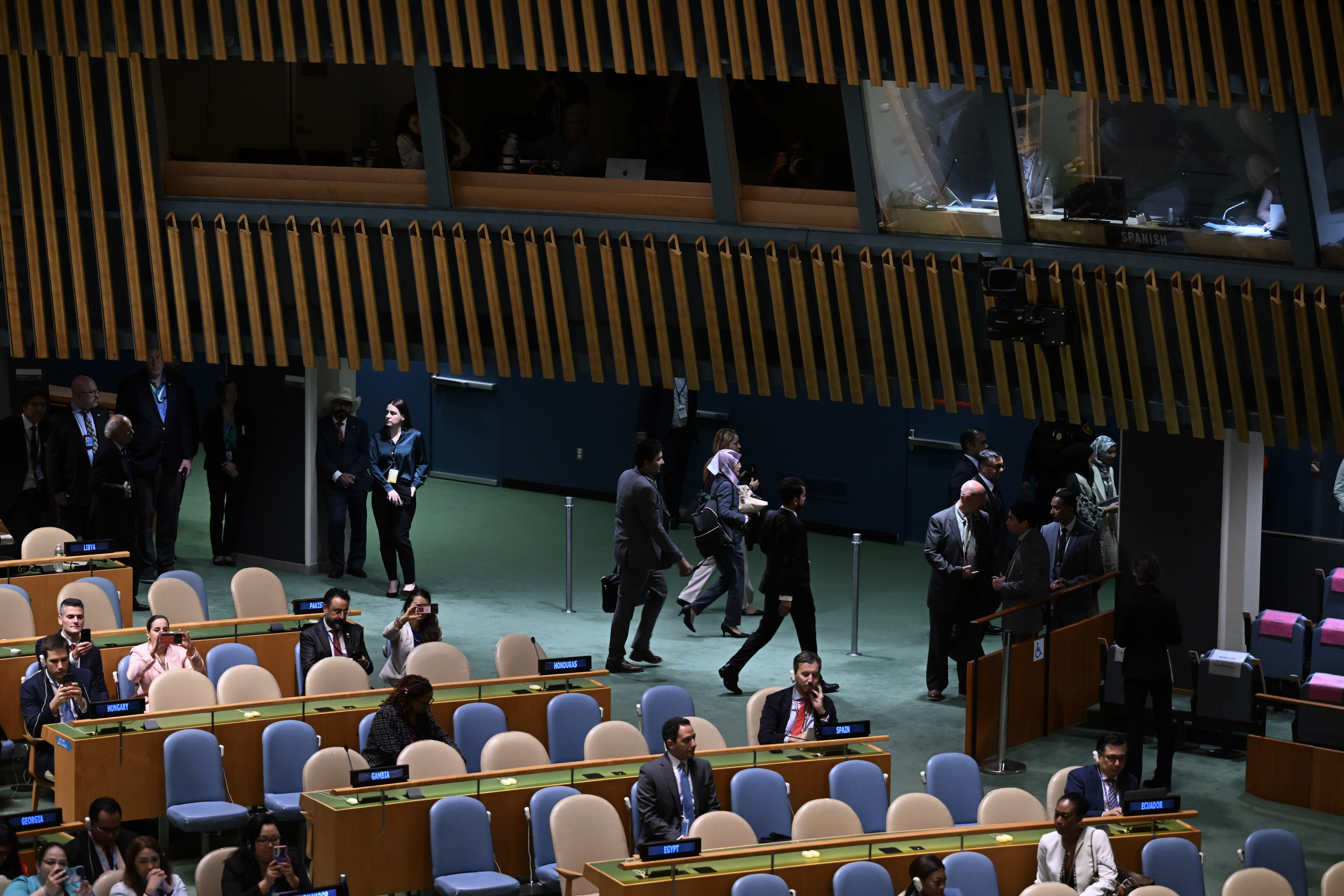 Brojne delegacije napustile salu tokom obraćanja Netanyahua pred Generalnom skupštinom UN-a