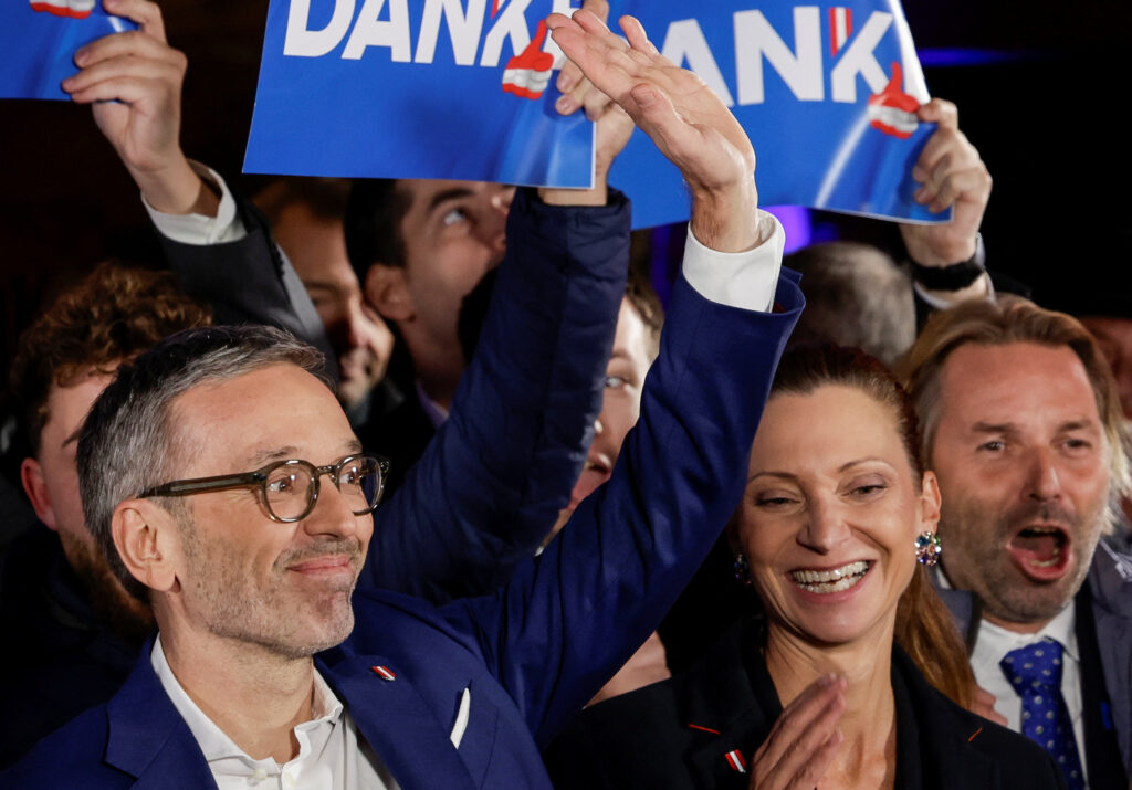 1727641285-2024-09-29T192230Z_326965366_RC2JAAAKRLTA_RTRMADP_3_AUSTRIA-ELECTION-1024x715.jpg