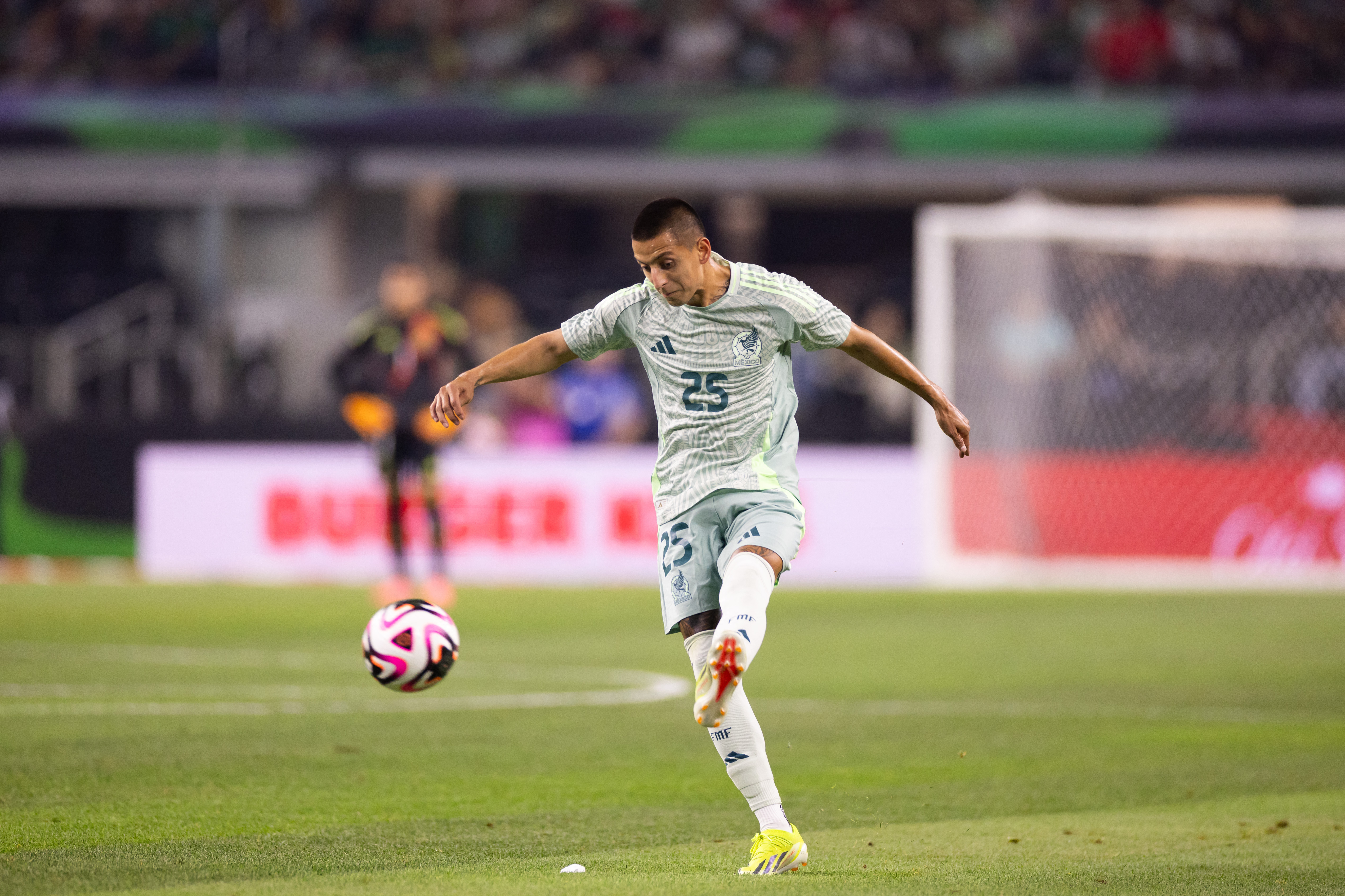 Soccer: MexTour-Canada at Mexico