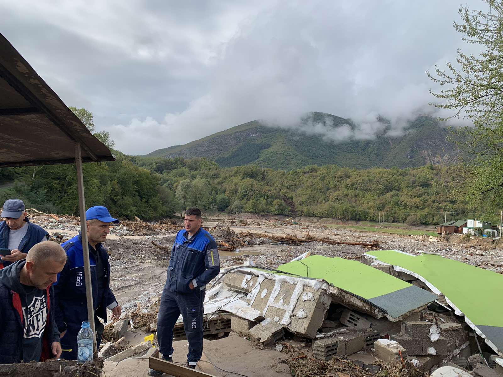 Probijen put prema Buturović Polju (N1)