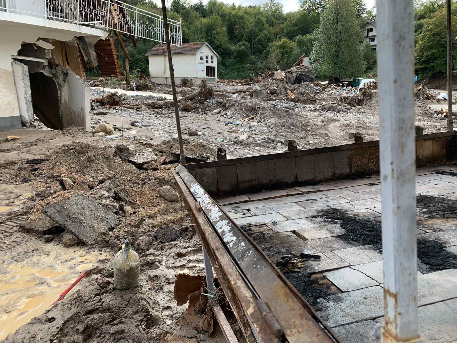 Probijen put prema Buturović Polju (N1)